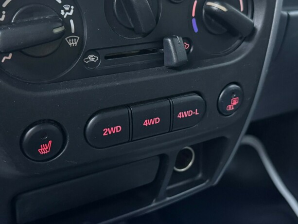 suzuki-jimny-bensin-2008-big-15