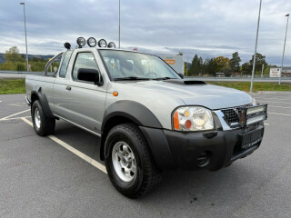 Nissan | King Cab | Diesel | 2009