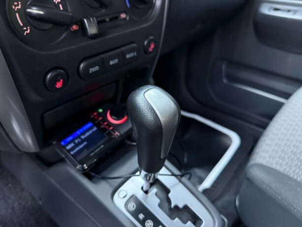 suzuki-jimny-bensin-2005-big-17