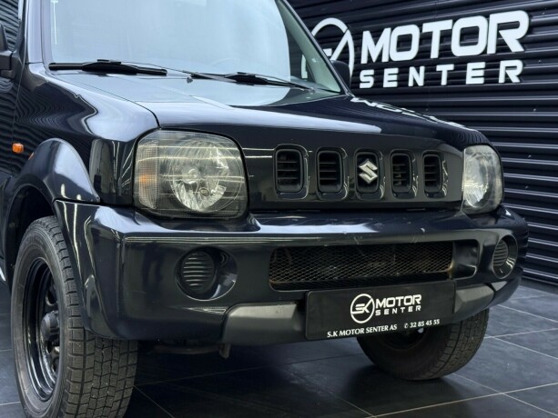 suzuki-jimny-bensin-2005-big-3