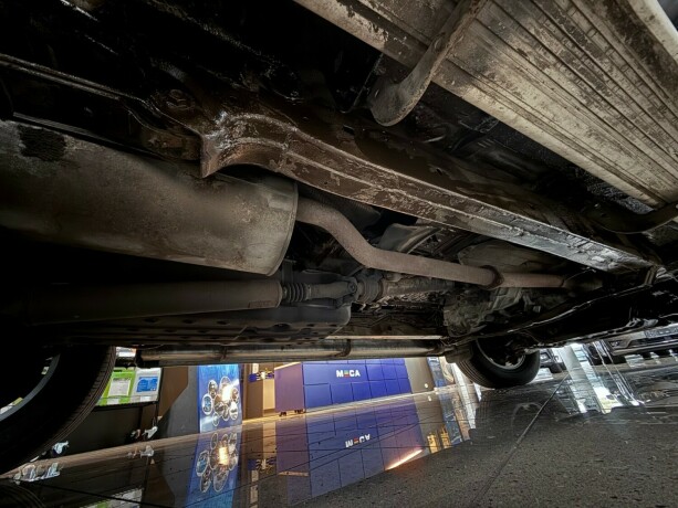 toyota-hilux-diesel-2011-big-34