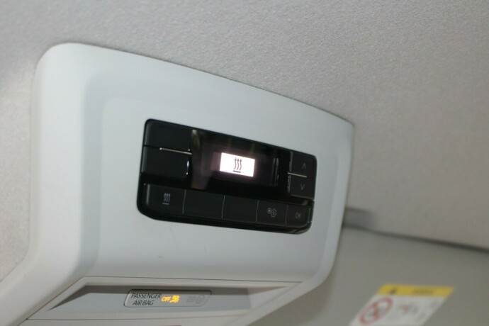 volkswagen-transporter-diesel-2020-big-11