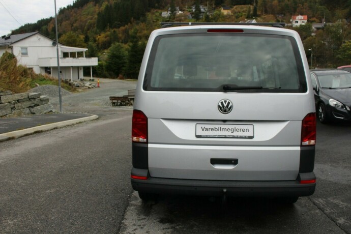 volkswagen-transporter-diesel-2020-big-5