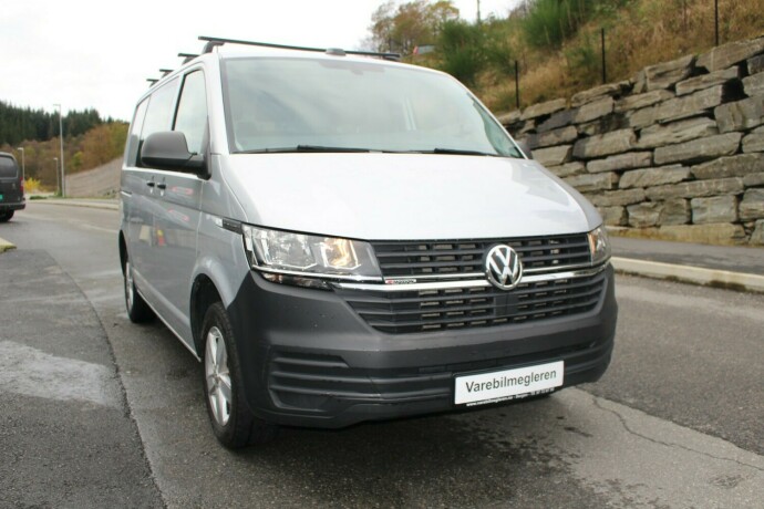 volkswagen-transporter-diesel-2020-big-0