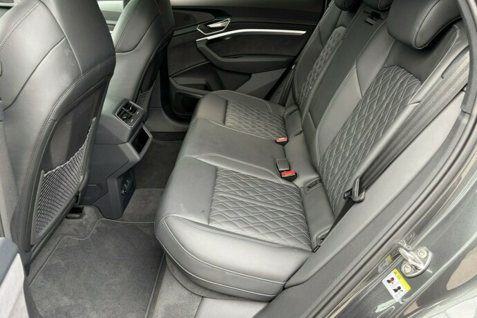 audi-sq8-e-tron-elektrisitet-2024-big-17