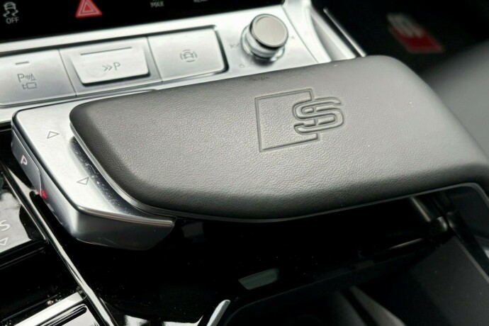 audi-sq8-e-tron-elektrisitet-2024-big-21