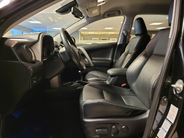 toyota-rav4-elektrisitetbensin-2016-big-19