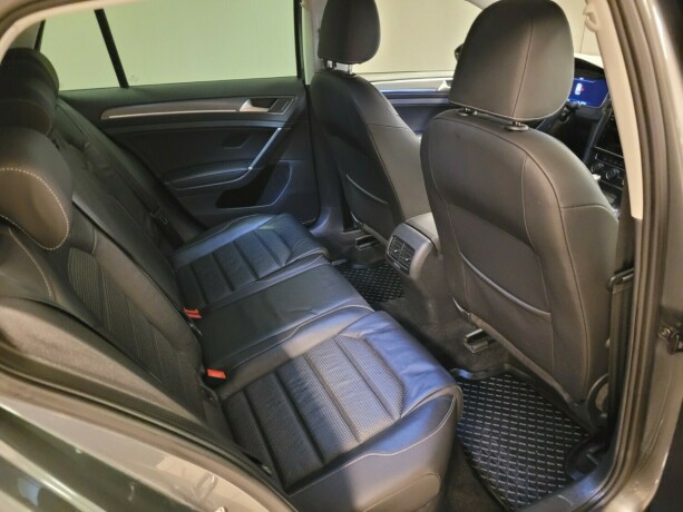volkswagen-golf-elektrisitet-2019-big-16