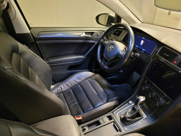 volkswagen-golf-elektrisitet-2019-big-14