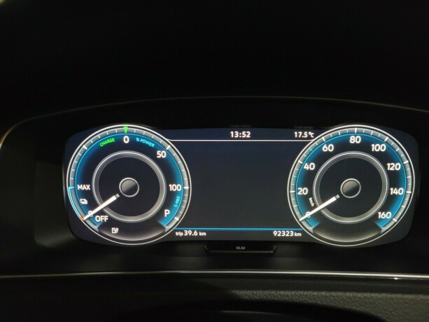 volkswagen-golf-elektrisitet-2019-big-21