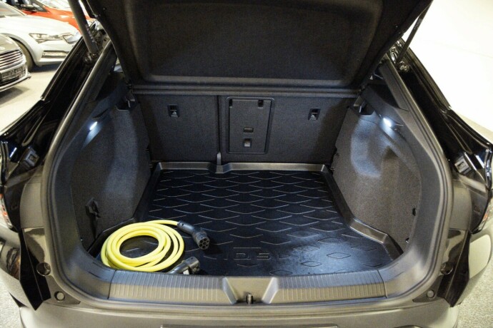 volkswagen-id5-gtx-elektrisitet-2022-big-7