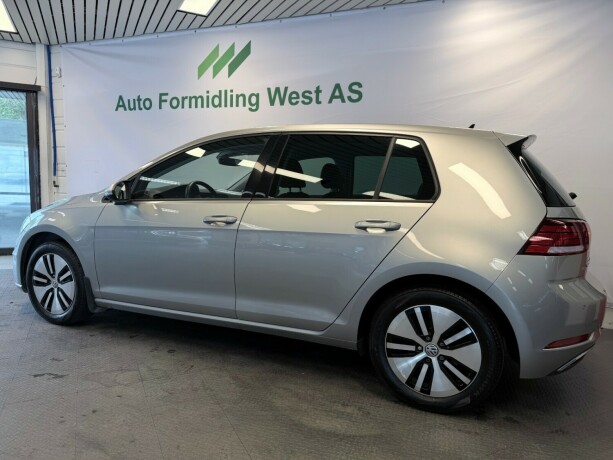 volkswagen-golf-elektrisitet-2020-big-4