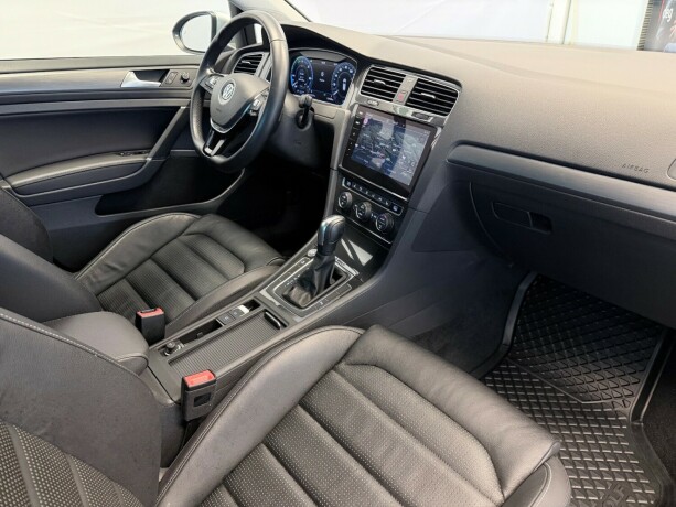 volkswagen-golf-elektrisitet-2020-big-13