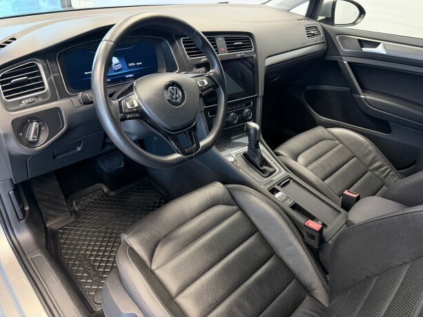 volkswagen-golf-elektrisitet-2020-big-11