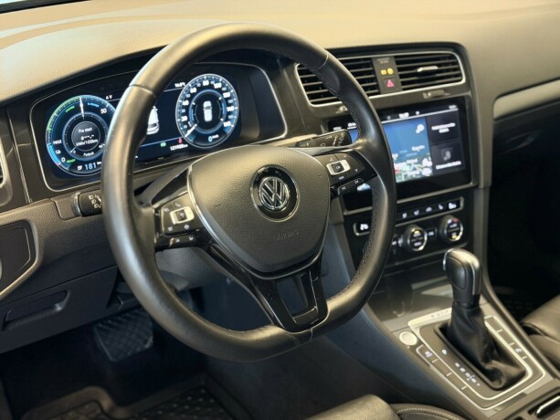 volkswagen-golf-elektrisitet-2020-big-10