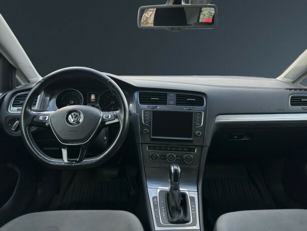 volkswagen-golf-elektrisitet-2015-big-10
