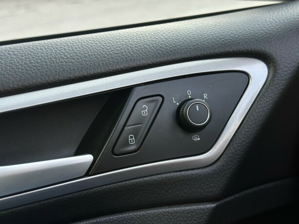 volkswagen-golf-elektrisitet-2015-big-23