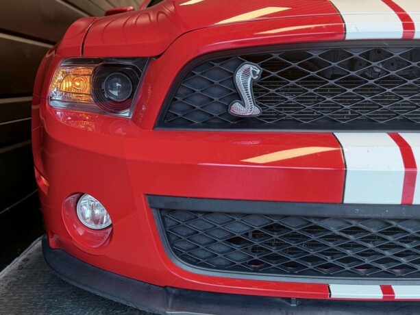 ford-mustang-bensin-2012-big-32