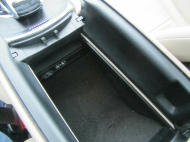 mercedes-benz-c-klasse-bensin-2016-big-15