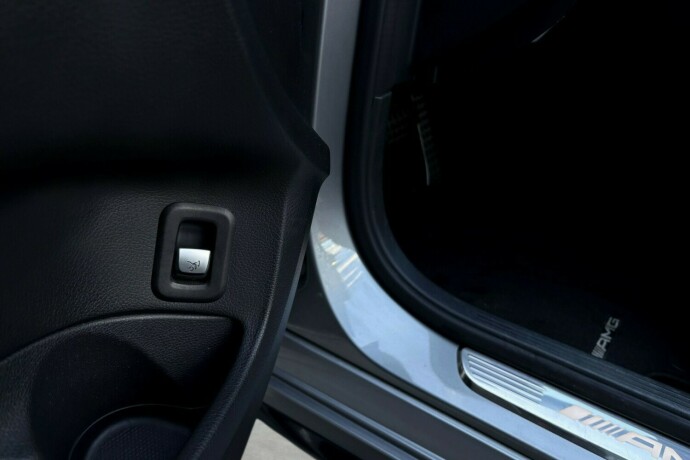 mercedes-benz-c-klasse-bensin-2016-big-31