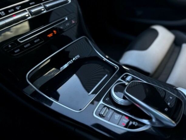 mercedes-benz-c-klasse-bensin-2016-big-24