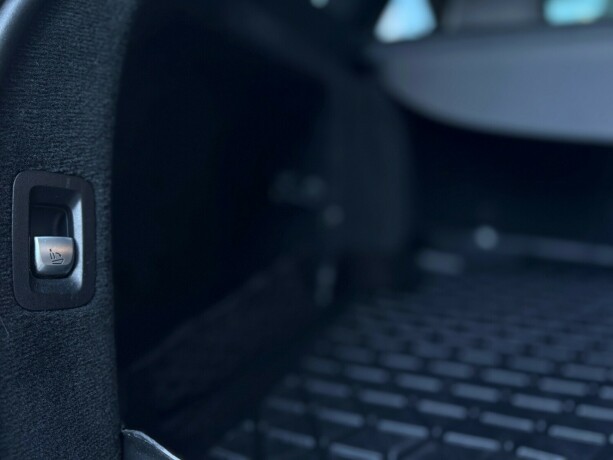 mercedes-benz-c-klasse-bensin-2016-big-11