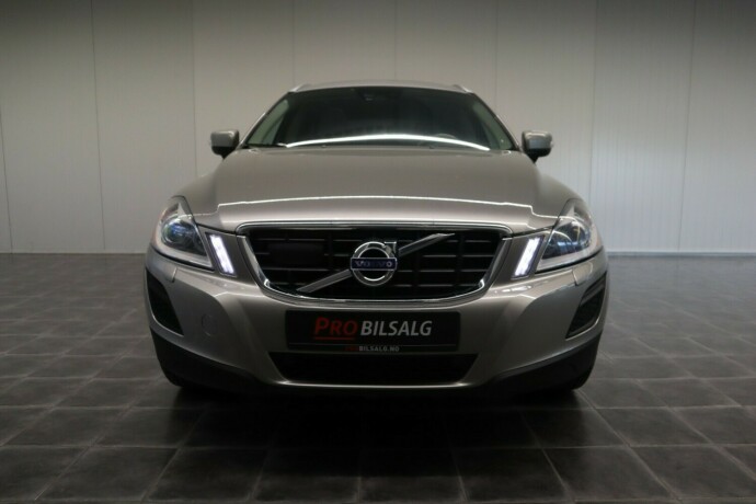 volvo-xc-60-diesel-2012-big-11
