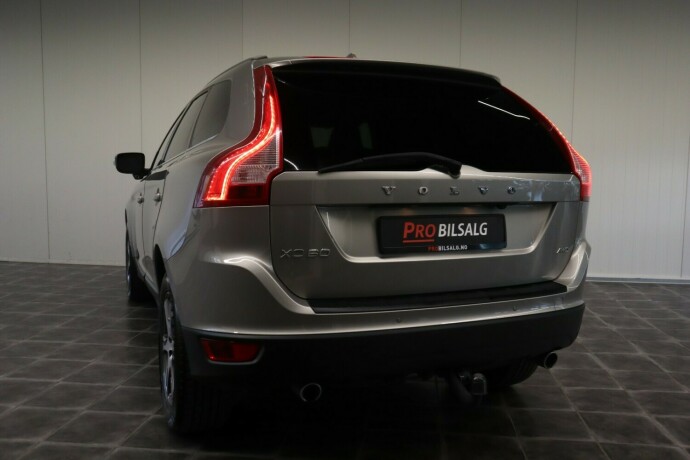 volvo-xc-60-diesel-2012-big-2