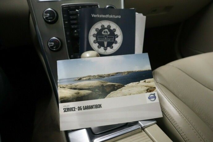volvo-xc-60-diesel-2012-big-35