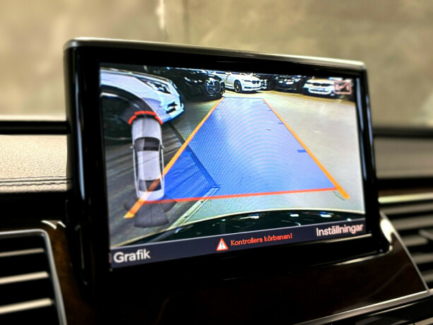 audi-a8-bensin-2016-big-11