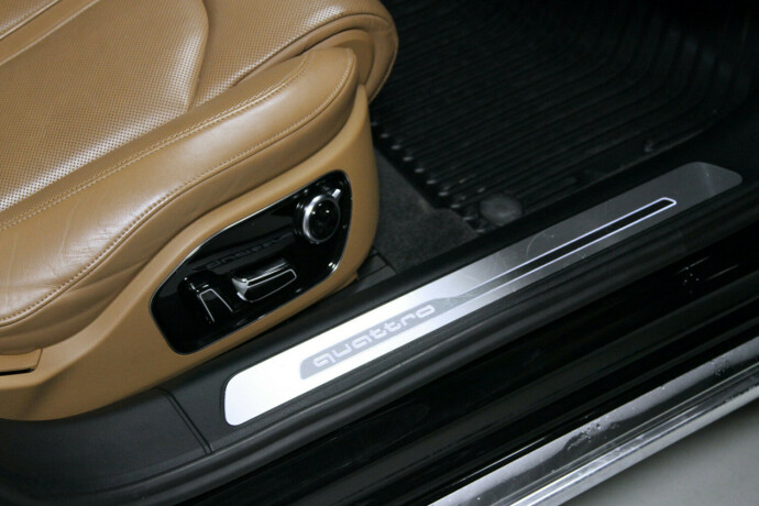 audi-a8-bensin-2016-big-8