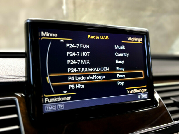 audi-a8-bensin-2016-big-14