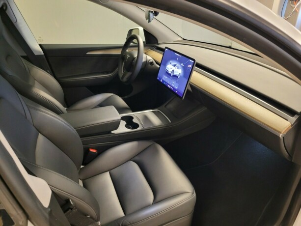 tesla-model-y-elektrisitet-2023-big-14
