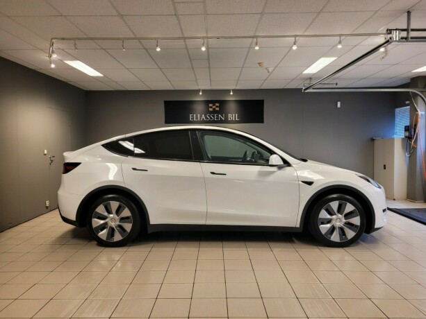 tesla-model-y-elektrisitet-2023-big-2