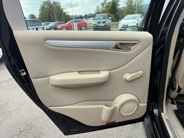 mercedes-benz-b-klasse-diesel-2008-big-22