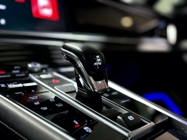 porsche-panamera-elektrisitetbensin-2018-big-22