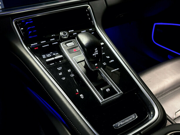 porsche-panamera-elektrisitetbensin-2018-big-21