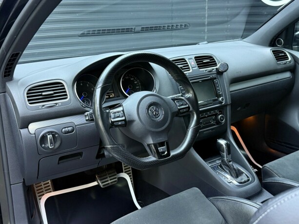 volkswagen-golf-bensin-2012-big-10