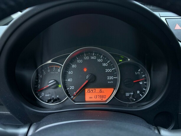 toyota-verso-s-bensin-2012-big-13