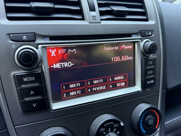 toyota-verso-s-bensin-2012-big-16