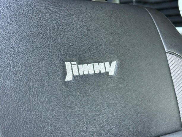 suzuki-jimny-bensin-2013-big-20