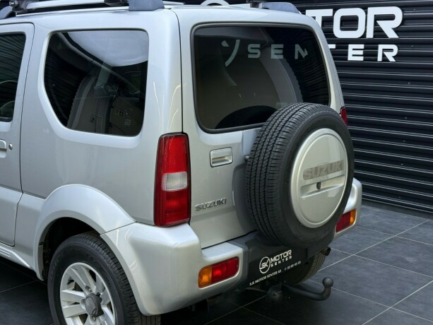 suzuki-jimny-bensin-2013-big-6