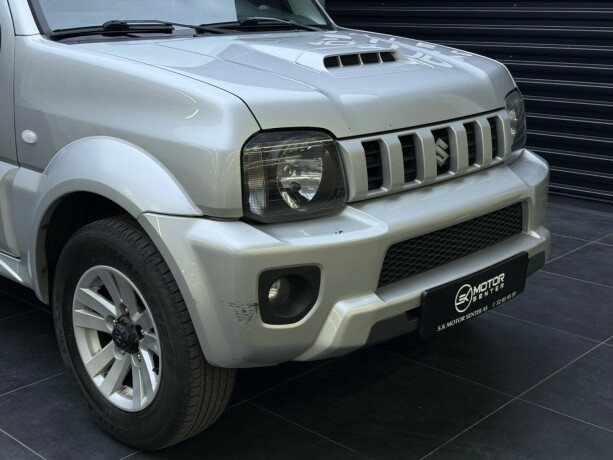 suzuki-jimny-bensin-2013-big-2