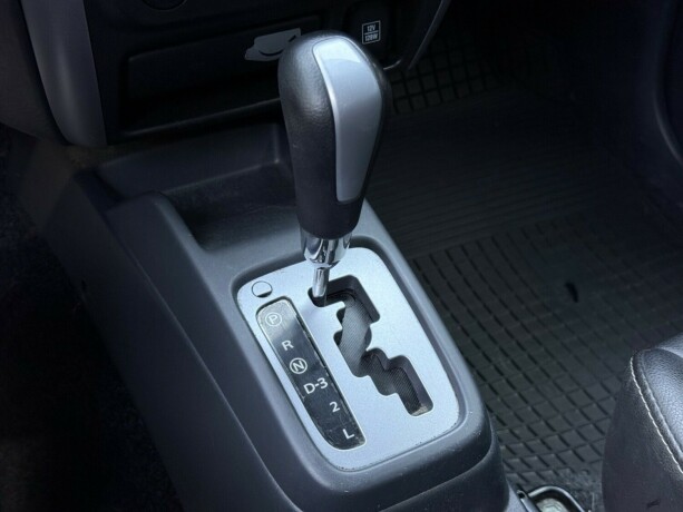 suzuki-jimny-bensin-2013-big-18