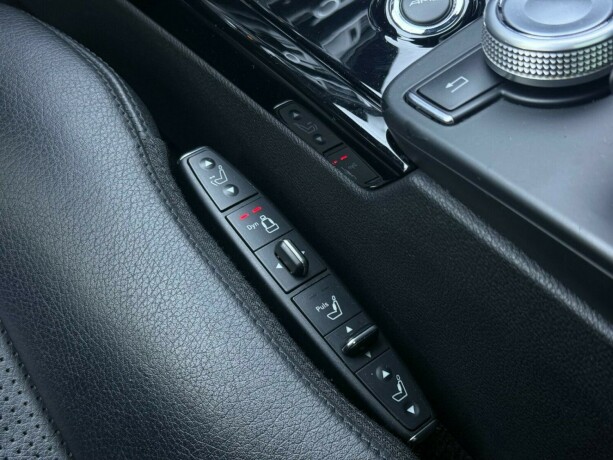 mercedes-benz-e-klasse-bensin-2011-big-32