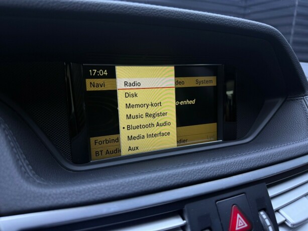 mercedes-benz-e-klasse-bensin-2011-big-22