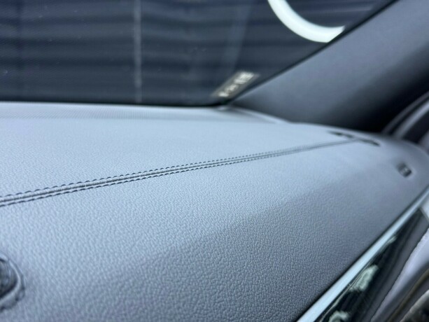 mercedes-benz-e-klasse-bensin-2011-big-26