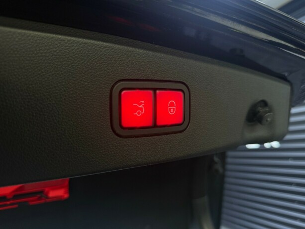 mercedes-benz-e-klasse-bensin-2011-big-47