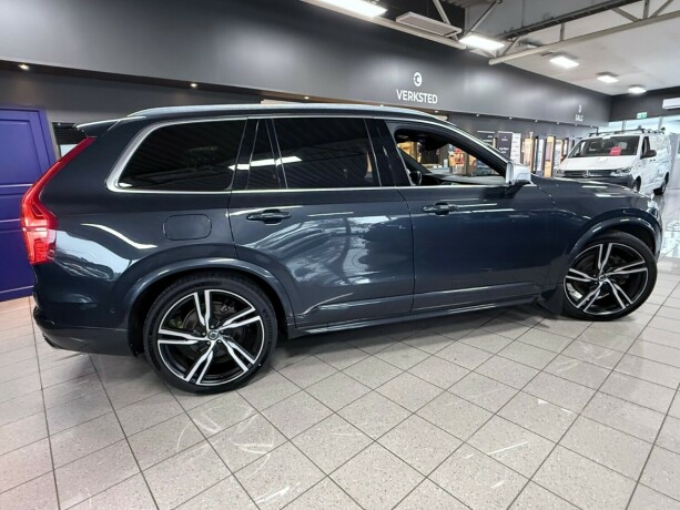 volvo-xc-90-elektrisitetbensin-2017-big-8