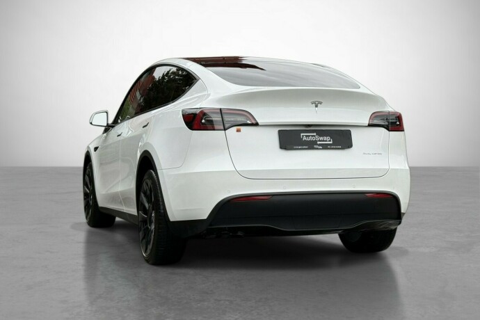 tesla-model-y-elektrisitet-2021-big-11